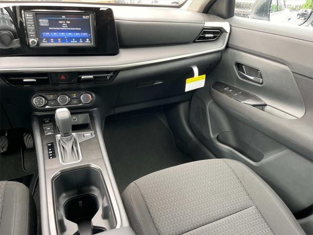 new 2025 Nissan Kicks car, priced at $23,388