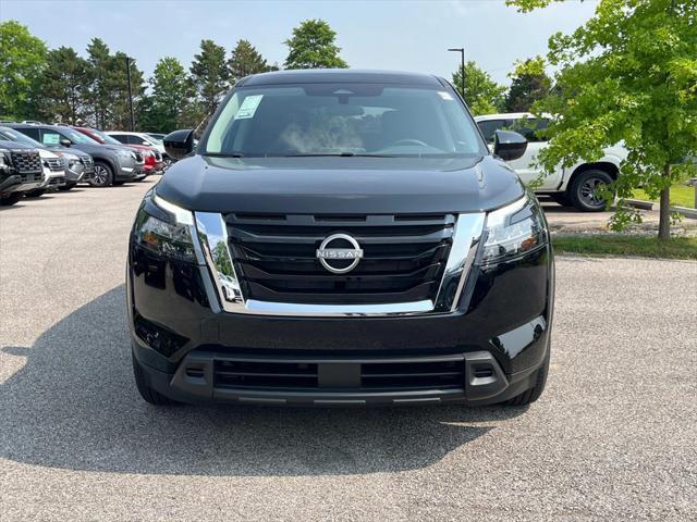 new 2025 Nissan Pathfinder car, priced at $37,164