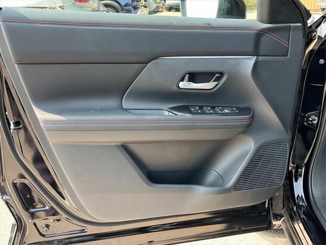 new 2025 Nissan Kicks car, priced at $30,171