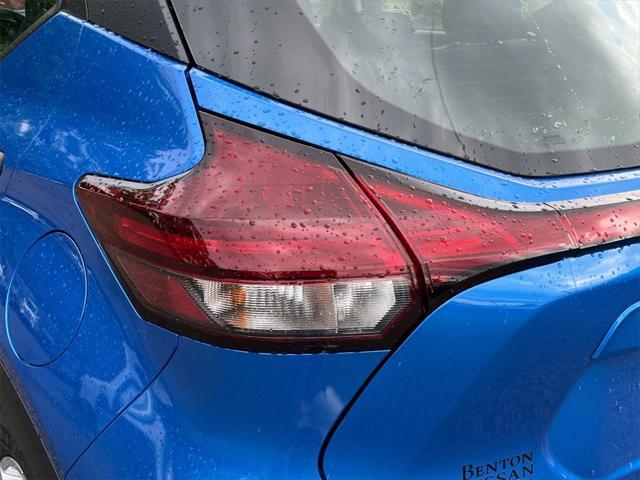 new 2025 Nissan Kicks car, priced at $23,285