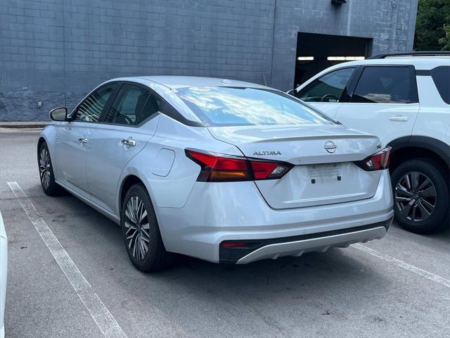 used 2023 Nissan Altima car, priced at $21,400