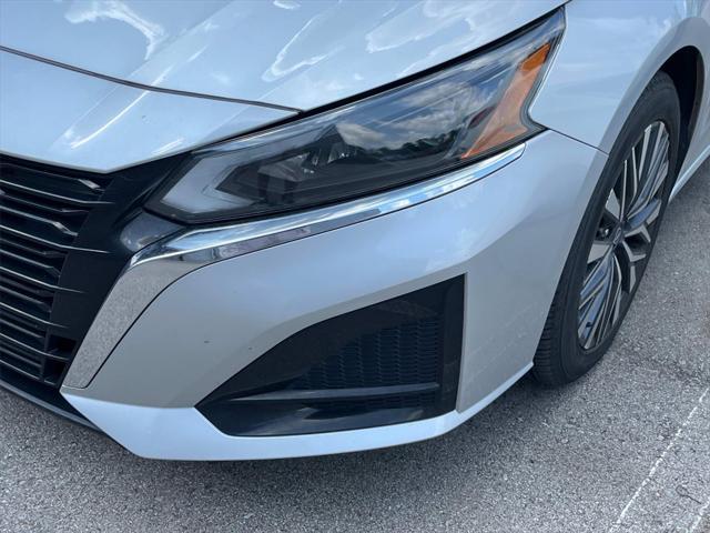 used 2023 Nissan Altima car, priced at $21,400