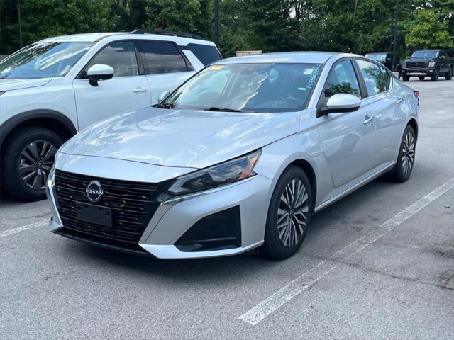 used 2023 Nissan Altima car, priced at $21,400