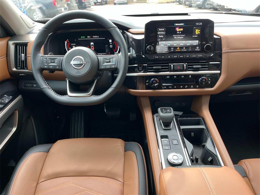 new 2025 Nissan Pathfinder car, priced at $42,725
