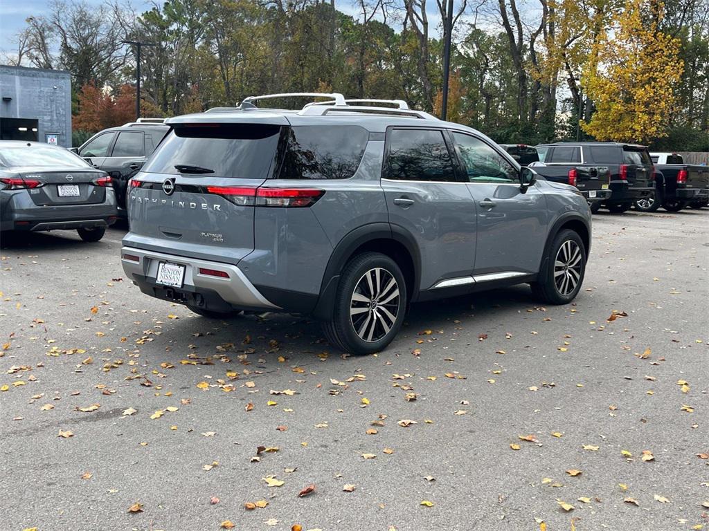 new 2025 Nissan Pathfinder car, priced at $42,725