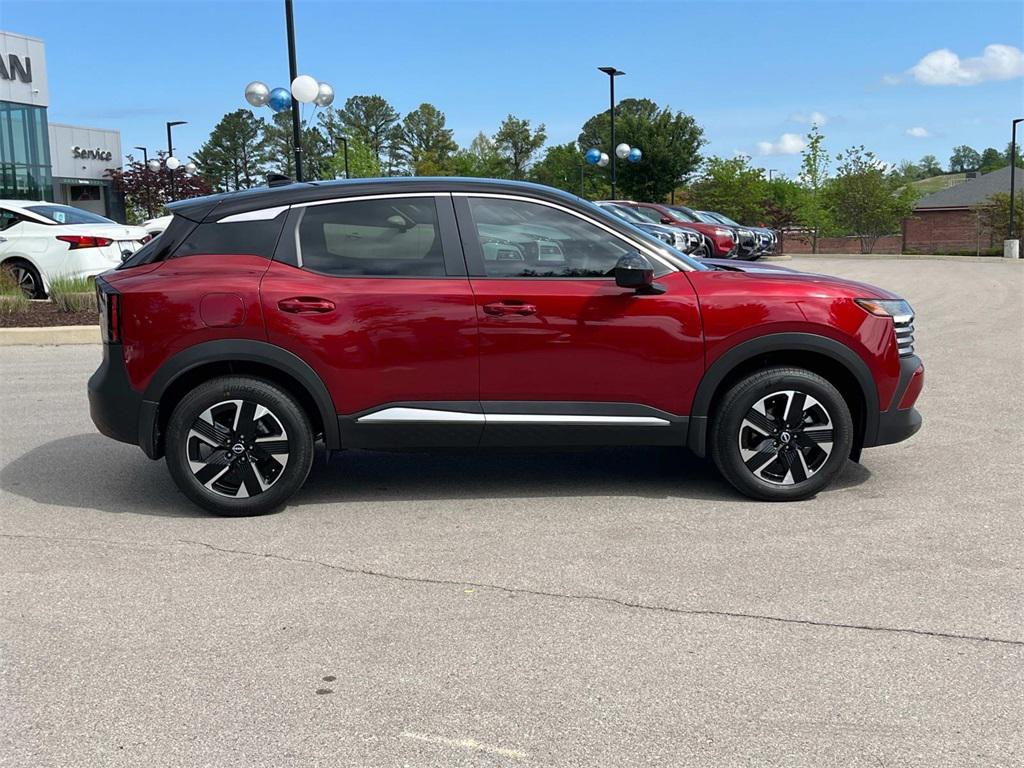 new 2025 Nissan Kicks car, priced at $27,961