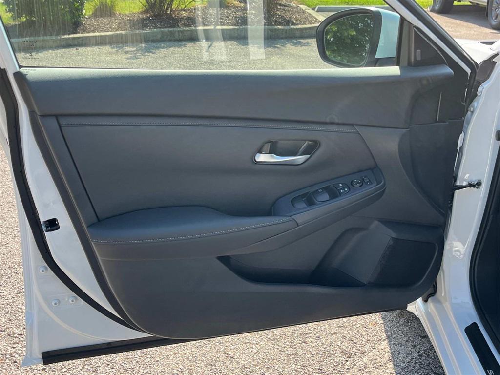 new 2025 Nissan Sentra car, priced at $22,700