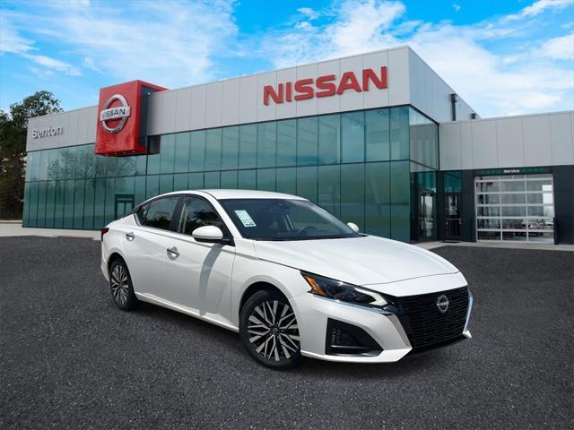 used 2023 Nissan Altima car, priced at $22,100