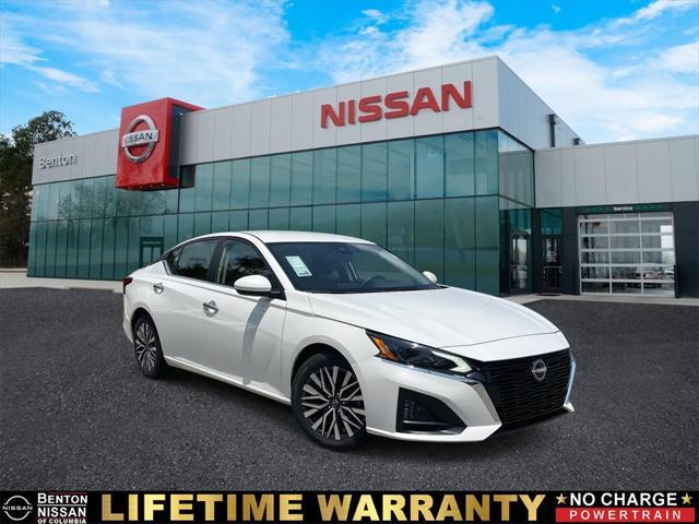 used 2023 Nissan Altima car, priced at $21,800
