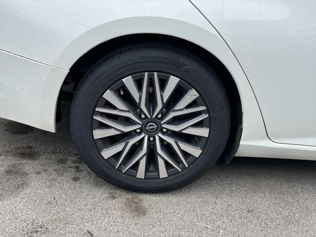 used 2023 Nissan Altima car, priced at $22,000