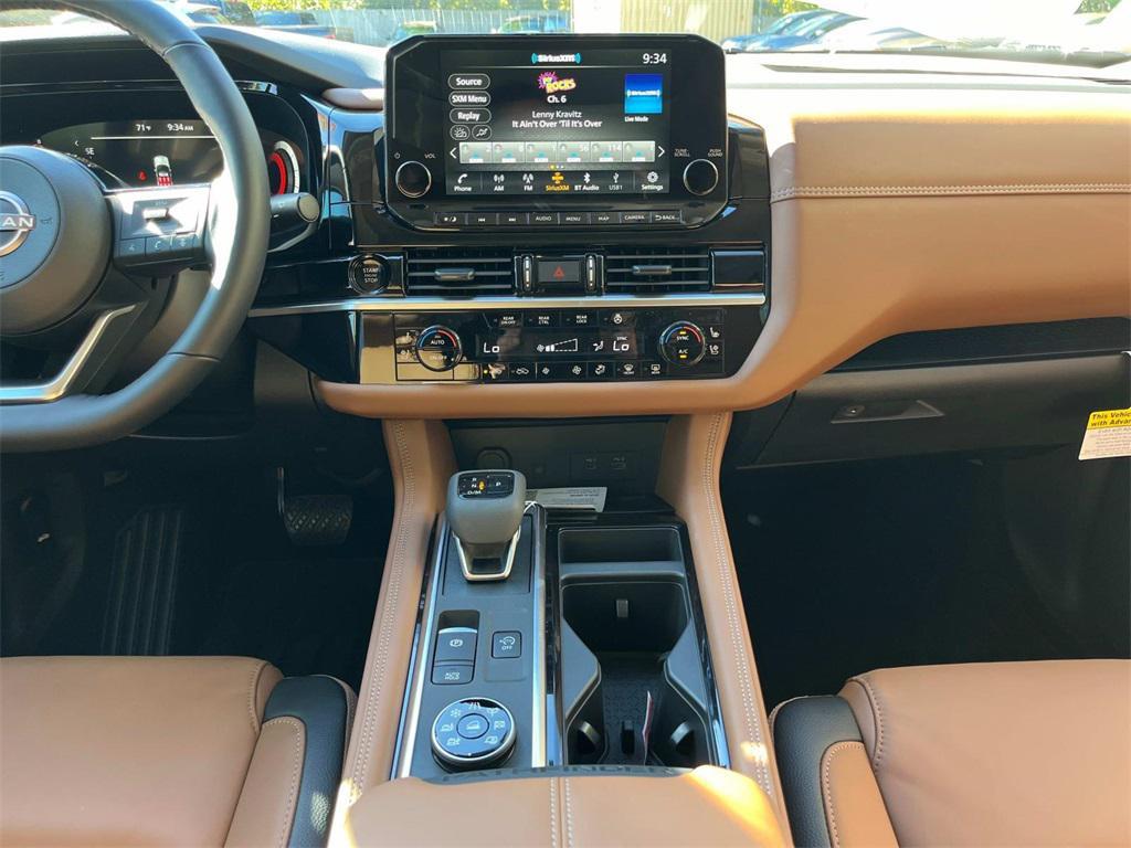 new 2025 Nissan Pathfinder car, priced at $44,622