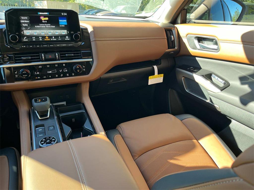 new 2025 Nissan Pathfinder car, priced at $44,622