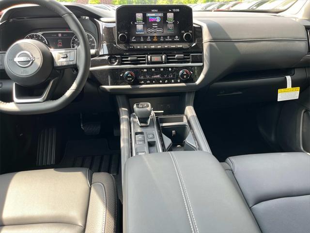 new 2025 Nissan Pathfinder car, priced at $44,075