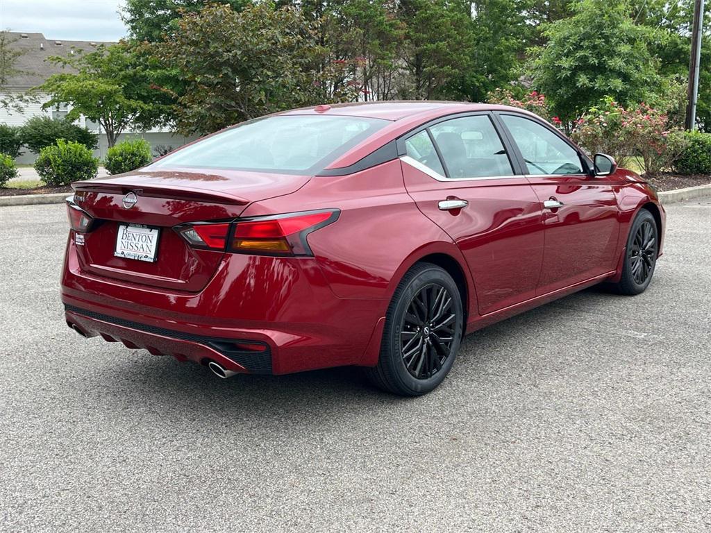 new 2025 Nissan Altima car, priced at $28,562