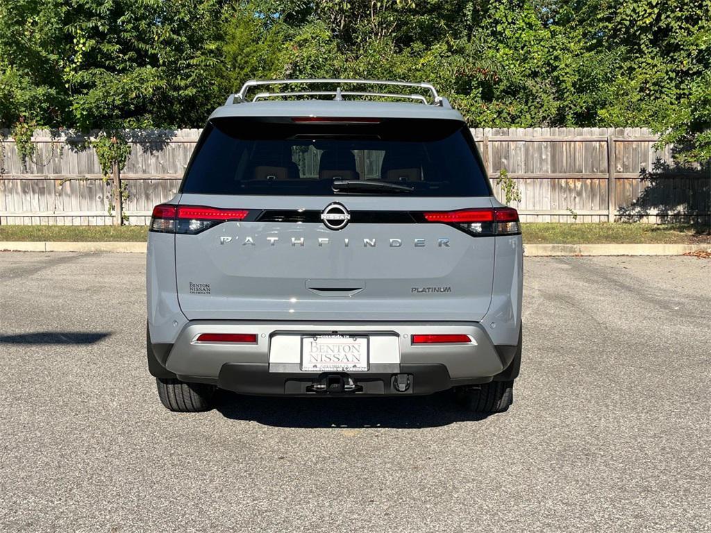 new 2025 Nissan Pathfinder car, priced at $40,521