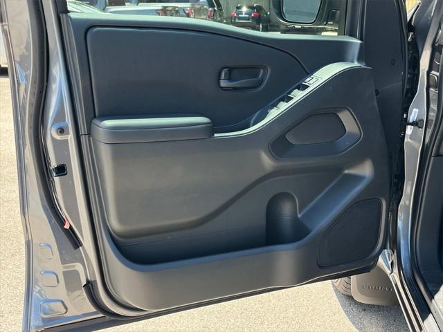 new 2025 Nissan Frontier car, priced at $34,724