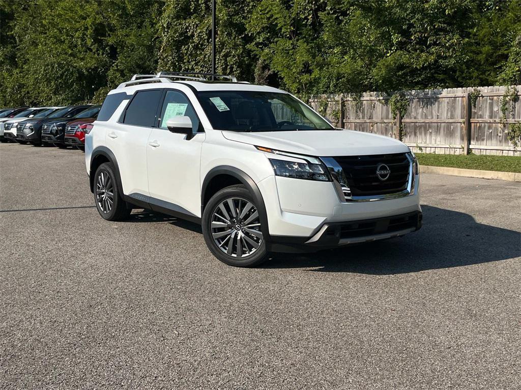 new 2025 Nissan Pathfinder car, priced at $44,748