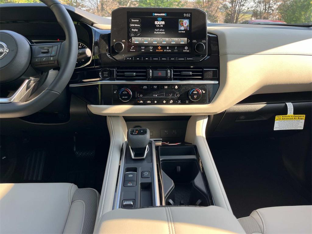 new 2025 Nissan Pathfinder car, priced at $44,748