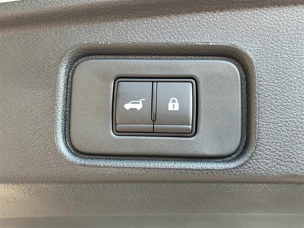 new 2025 Nissan Pathfinder car, priced at $44,748