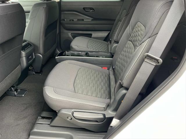 new 2025 Nissan Pathfinder car, priced at $41,408