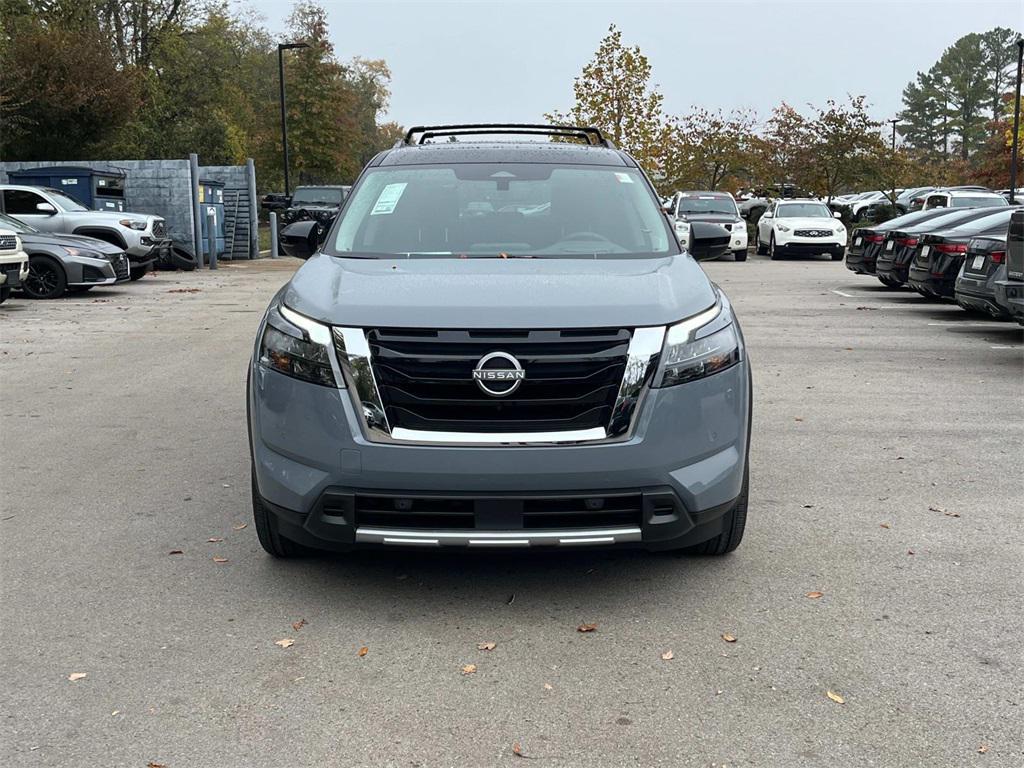 new 2025 Nissan Pathfinder car, priced at $41,973