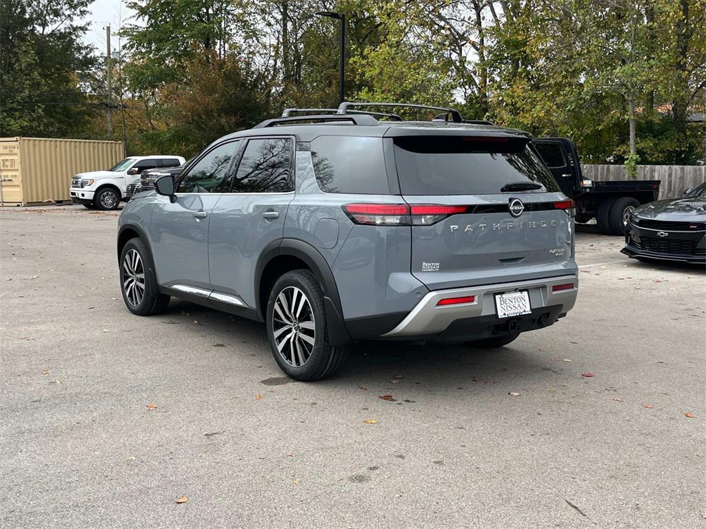 new 2025 Nissan Pathfinder car, priced at $41,973