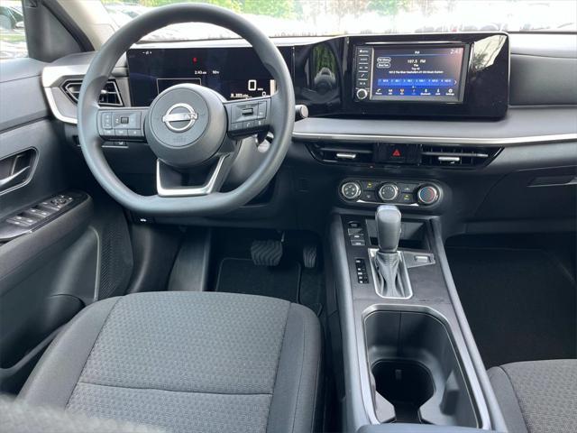 new 2025 Nissan Kicks car, priced at $23,166