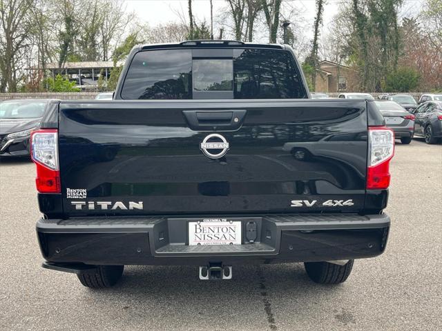 new 2024 Nissan Titan car, priced at $46,421