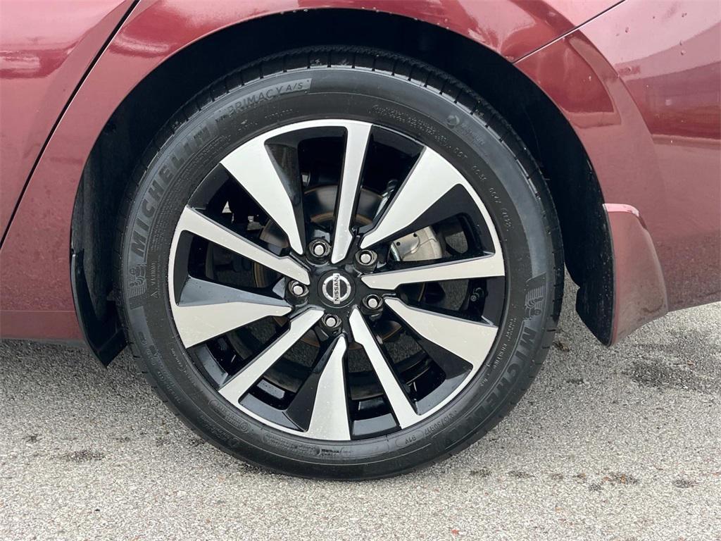 used 2023 Nissan Sentra car, priced at $19,491