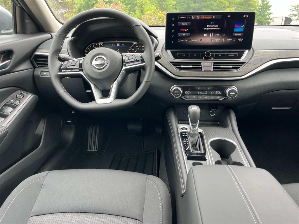 new 2025 Nissan Altima car, priced at $28,532