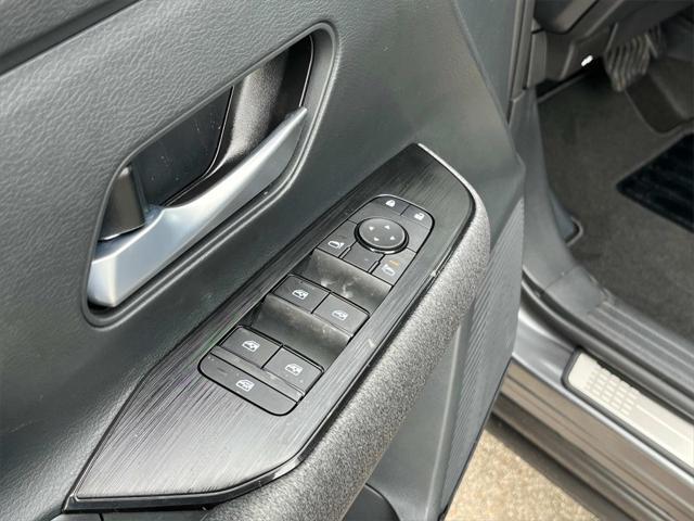 new 2025 Nissan Kicks car, priced at $26,315