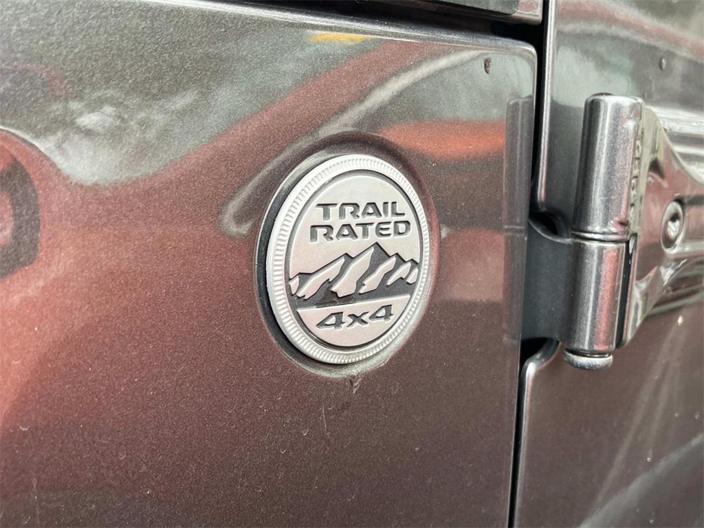 used 2021 Jeep Gladiator car