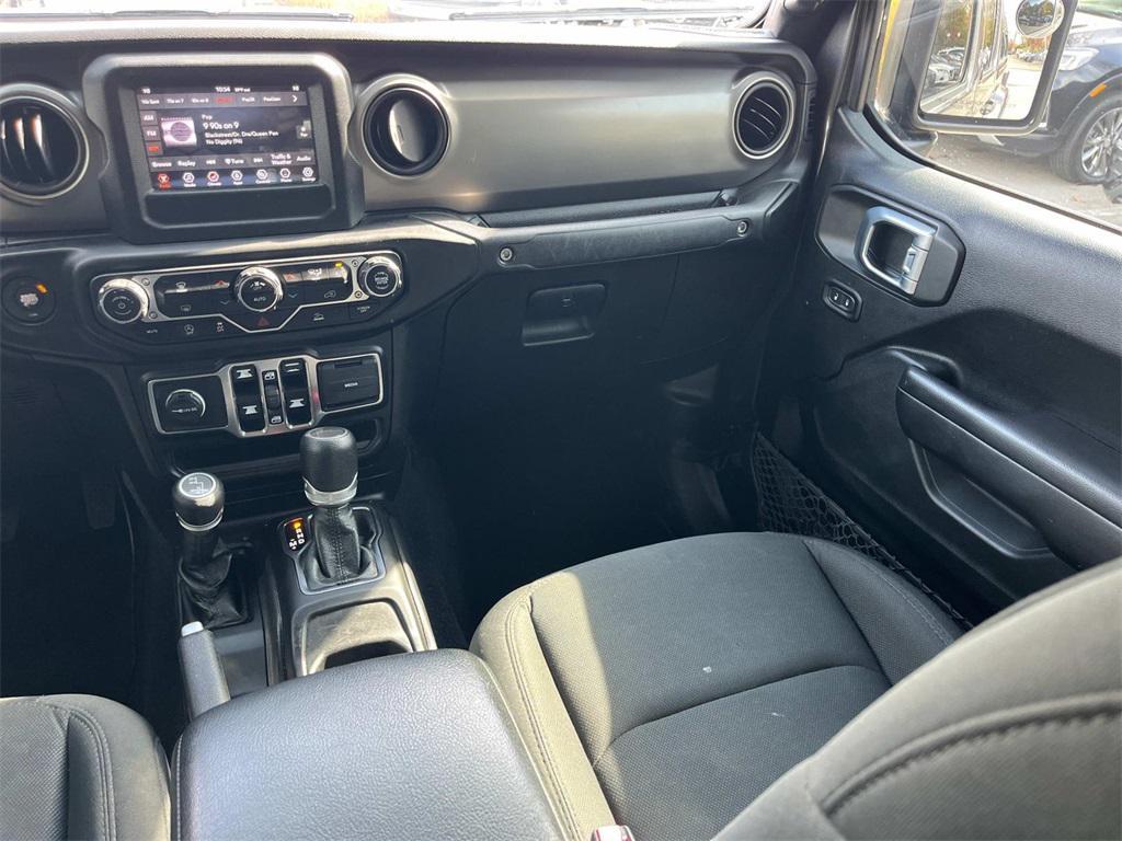 used 2021 Jeep Gladiator car, priced at $28,466