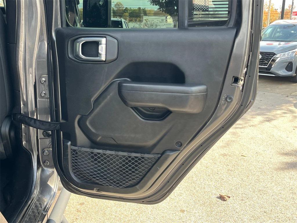 used 2021 Jeep Gladiator car, priced at $28,466