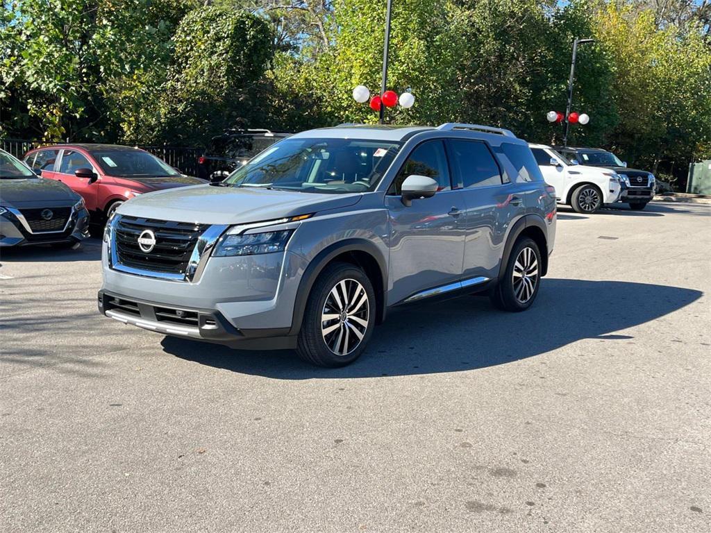 new 2025 Nissan Pathfinder car, priced at $44,698