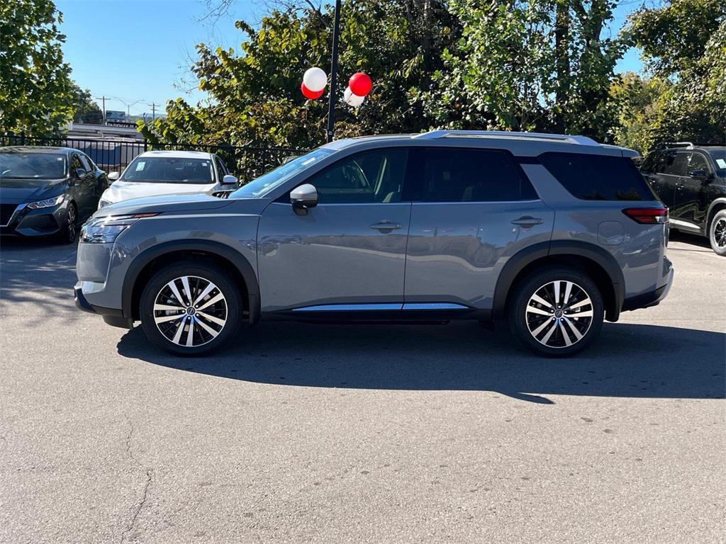 new 2025 Nissan Pathfinder car, priced at $44,698