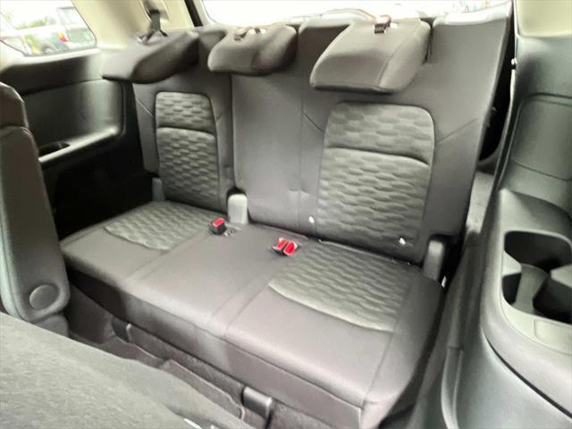 new 2025 Nissan Pathfinder car, priced at $39,885