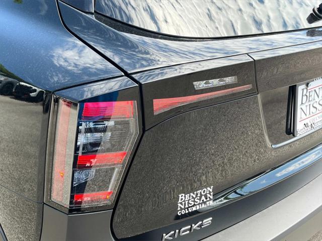 new 2025 Nissan Kicks car, priced at $27,984