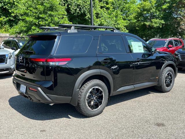 new 2025 Nissan Pathfinder car, priced at $43,013