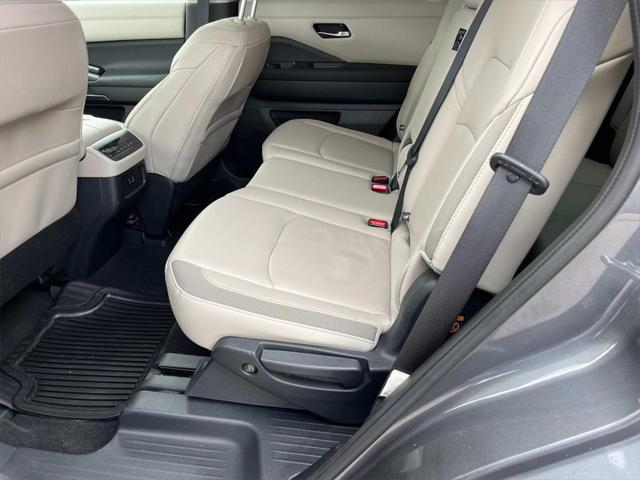 used 2023 Nissan Pathfinder car, priced at $34,400