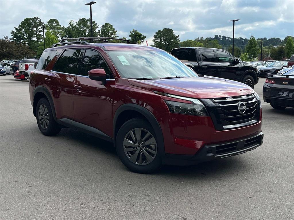 new 2025 Nissan Pathfinder car, priced at $41,202