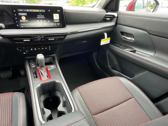 new 2025 Nissan Kicks car, priced at $28,287