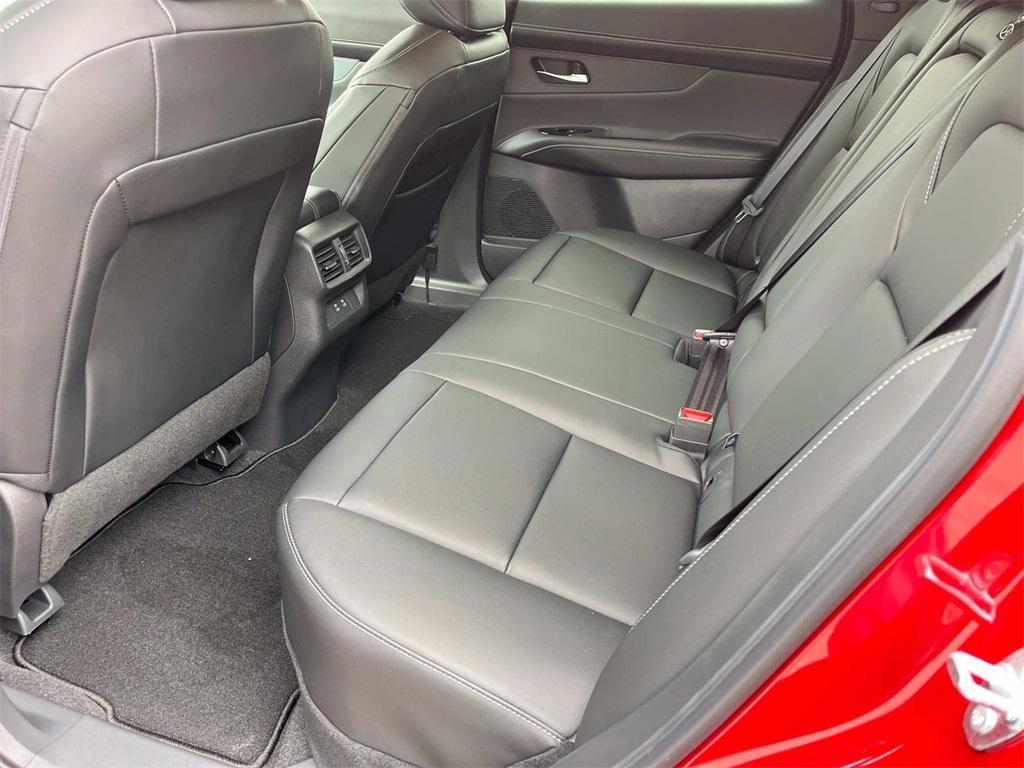 new 2025 Nissan Murano car, priced at $39,921