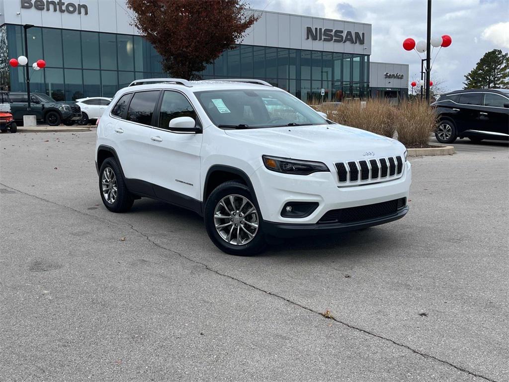 used 2019 Jeep Cherokee car, priced at $16,329