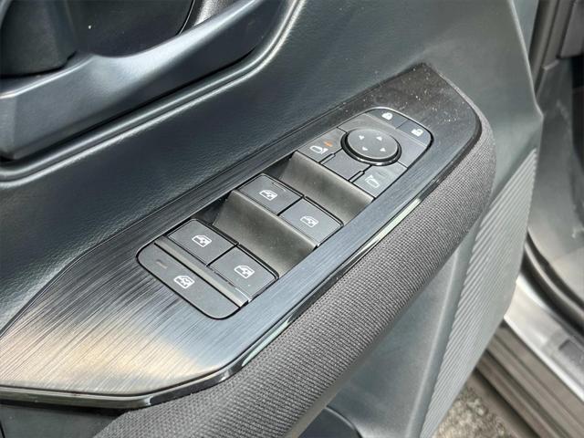 new 2025 Nissan Kicks car, priced at $23,388