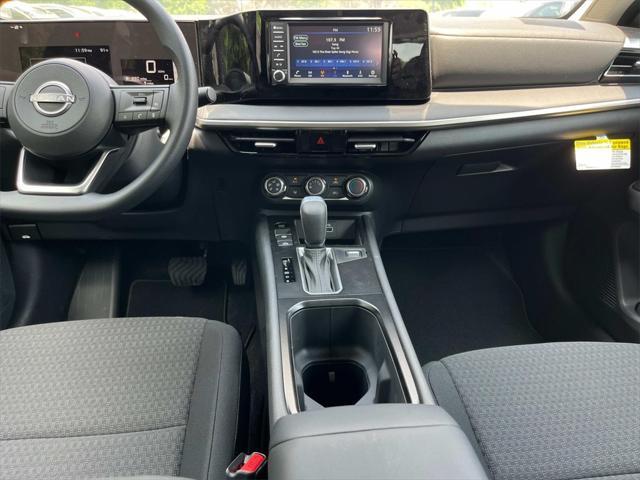 new 2025 Nissan Kicks car, priced at $23,388
