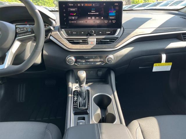 new 2025 Nissan Altima car, priced at $30,047