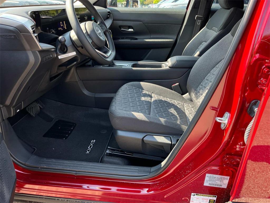 new 2025 Nissan Kicks car, priced at $24,238