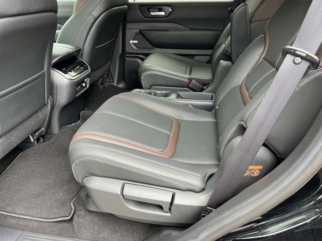 new 2025 Nissan Armada car, priced at $62,057