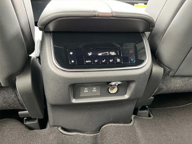 new 2025 Nissan Armada car, priced at $62,057
